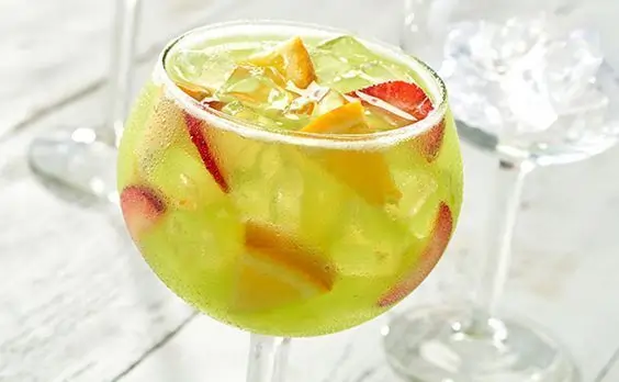 Simply Apple Juice 1